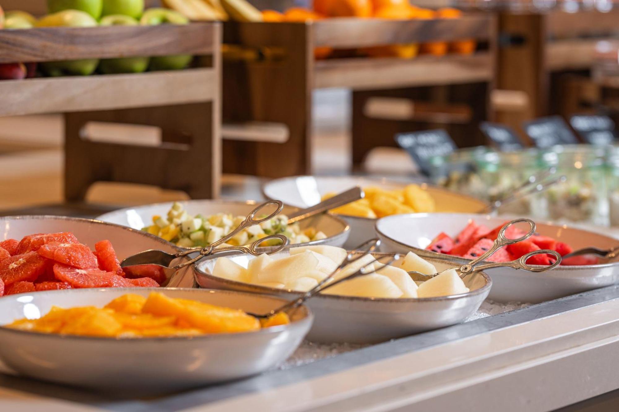 Tirana Marriott Hotel المظهر الخارجي الصورة